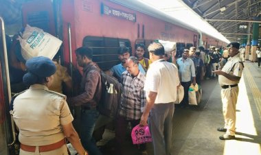 छठ पर घर जाने वालों के लिए अगले पांच दिनों में चलाई जाएंगी 1500 विशेष ट्रेनें