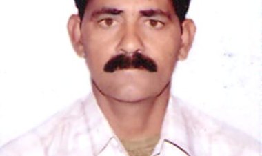 प्रयागराज : पत्रकार हत्याकांड मामले में पुलिस आयुक्त एवं डीएम से मिले मीडिया कर्मी, आर्थिक सहायता की मांग