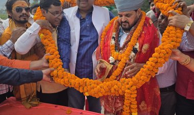 भारतीय कुश्ती संघ के पूर्व अध्यक्ष ब्रजभूषण शरण सिंह का पूर्वांचल के प्रवासियों ने किया स्वागत