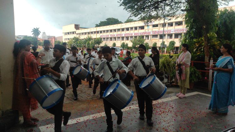 उत्सव और त्योहारों ने हमारी संस्कृति और सनातन परंपरा को बचाए रखा : अनिल