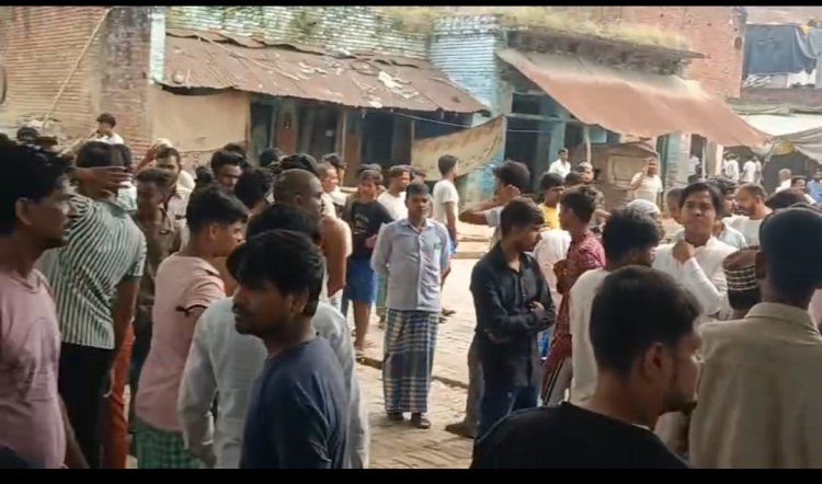 प्रधानमंत्री नरेंद्र मोदी व मुख्यमंत्री योगी आदित्यनाथ की लगाई गई आपत्तिजनक फोटो, सोशल मीडिया पर वायरल