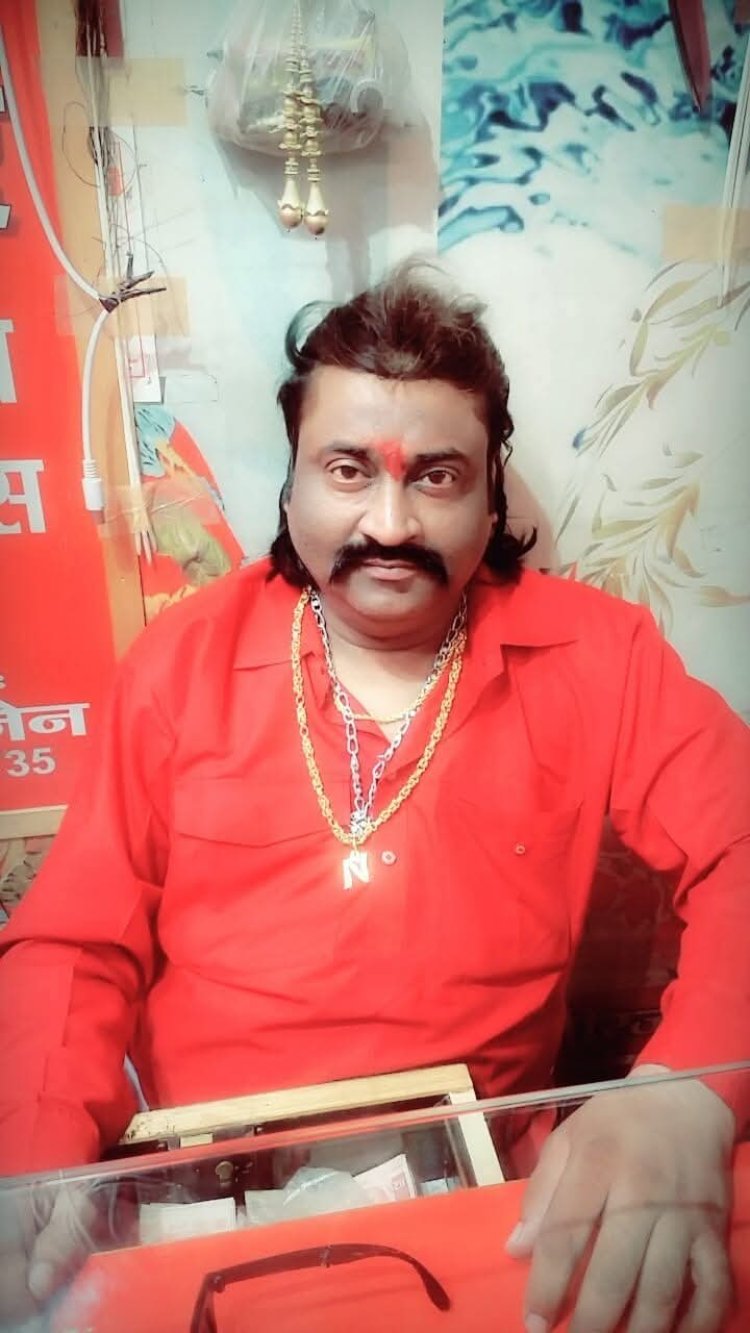 कपड़ा व्यापारी ने लाइसेंसी रिवॉल्वर से खुद को गोली मारकर आत्महत्या की