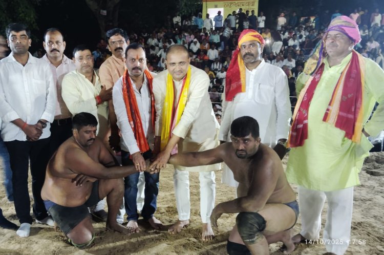 जौनपुर के केशरी सोनू ने जीती 51 हजार की इनामी राशि