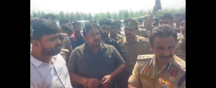 गांव के जंगल में मिले गौवंशों के अवशेष, आक्रोशित भीड़ ने घंटों किया हंगामा