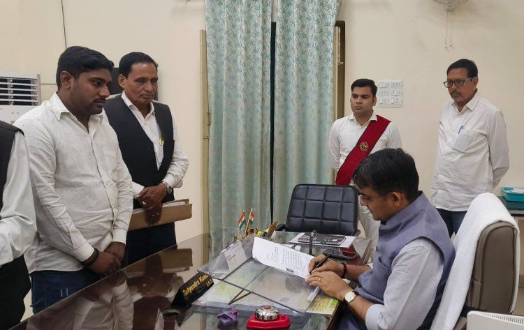 शिकायतों का समयबद्ध व गुणवत्तापूर्ण निस्तारण करें : जिलाधिकारी