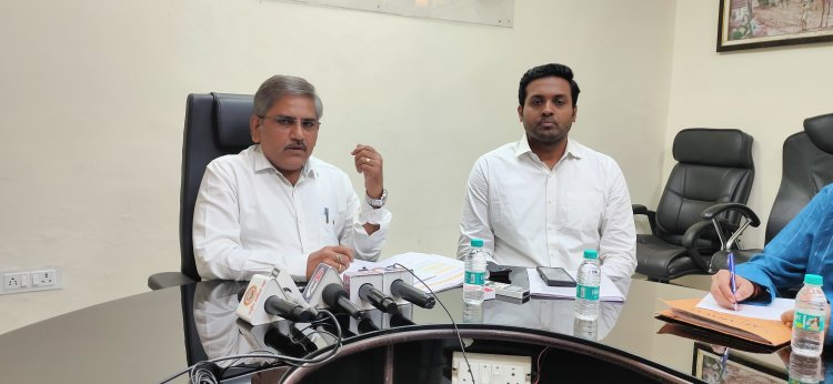 मुरादाबाद रेल मंडल में 36 जोड़ी त्यौहार विशेष रेलगाड़ियों का हो रहा संचालन : मंडल रेल प्रबंधक