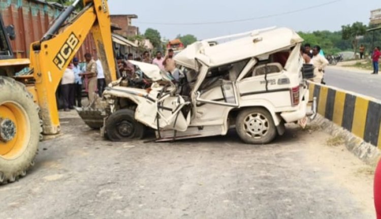 जौनपुर में बड़ा हादसा! दर्शनार्थियों से भरी बोलेरो ट्रक से टकराई, दंपति समेत 3 की दर्दनाक मौत