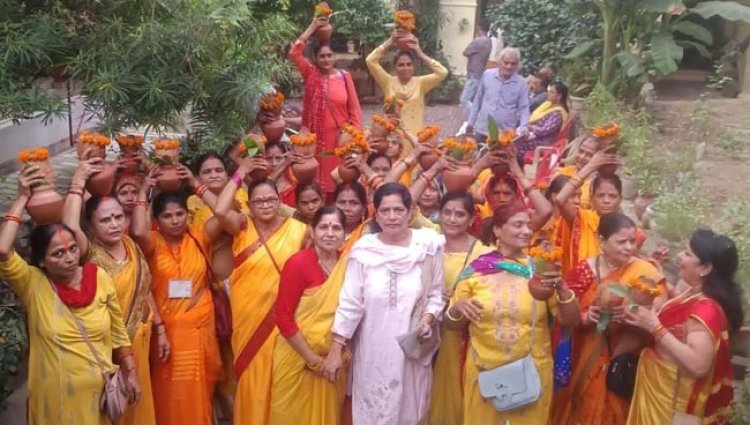 श्री विष्णु महायज्ञ एवं तुलसी शालिग्राम विवाह महोत्सव की निकली कलश पूजन यात्रा