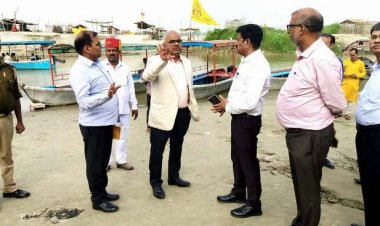 कानपुर में कार्तिक पूर्णिमा गंगा स्नान की तैयारियों को लेकर जिलाधिकारी ने सरसैया घाट का निरीक्षण किया का छायाचित्र