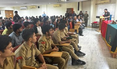 ट्रिपल आईटी : भारतीय सेना में कैरियर के अवसरः नेतृत्व, अनुशासन और राष्ट्र सेवा पर व्याख्यान