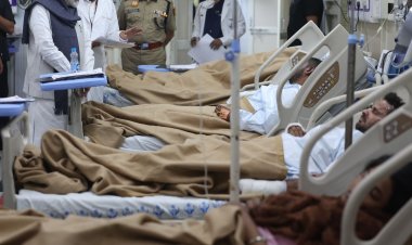 प्रधानमंत्री मोदी ने एलएनजेपी अस्पताल में दिल्ली विस्फोट के घायलों से की मुलाकात