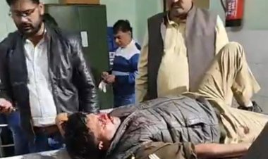 पिकअप ने पुलिस पीआरवी गाड़ी काे मारी टक्कर, सिपाही घायल