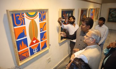 'रूप-अरूप' सामूहिक चित्रकला प्रदर्शनी से बीएचयू का अहिवासी कला वीथिका गुलजार