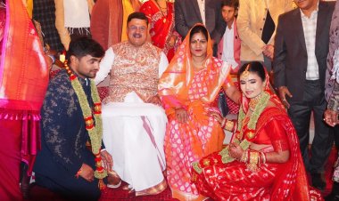 101 निर्धन एवं गरीब बेटियों के पिता बने राजेश