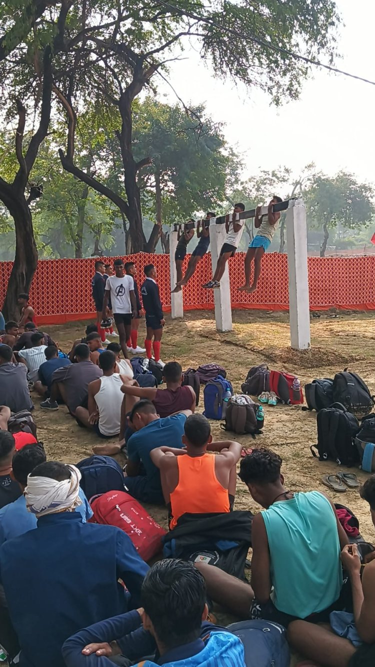 वाराणसी में कड़ी सुरक्षा के बीच अग्निवीर भर्ती रैली शुरू,पहले दिन 395 अभ्यर्थी सफल