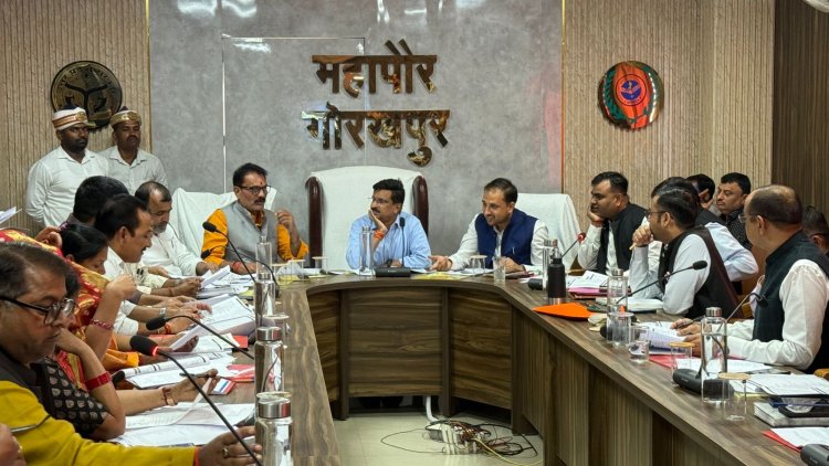 महापौर की अध्यक्षता में नगर निगम कार्यकारिणी समिति की 11वीं बैठक में कई महत्वपूर्ण फैसले पारित