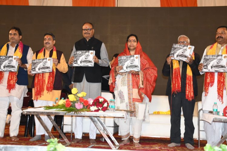 ऐप्पल के मालिक से लेकर आम जनमानस के हृदय मे निवास करते हैं बाबा नीम करोरी महाराज : ब्रजेश पाठक