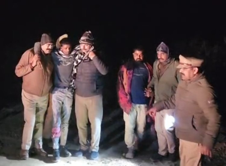 सोनभद्र में पुलिस मुठभेड़ दो गौ तस्कर गिरफतार