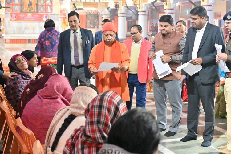 घबराइए मत, हर समस्या का होगा समाधान : मुख्यमंत्री योगी