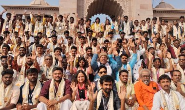 तमिलनाडु से आए पहले दल ने श्री काशी विश्वनाथ धाम में हाजिरी लगाई