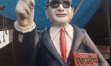 असमाजिक तत्वों ने तोड़ी बाबा साहेब प्रतिमा की अंगुली,पुलिस ने कराई मरम्मत