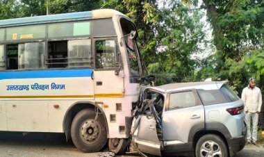 उप्र के गोण्डा में सड़क हादसा, मां बेटे समेत तीन की मौत