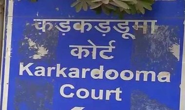 सीजेआई कोर्ट में जूता उछालने वाले राकेश किशोर का वकीलों ने कोर्ट में किया विराेध