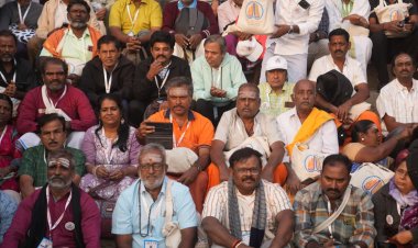 काशी तमिल संगमम: भाग लेने आए तमिल पेशेवरों,शिल्पकारों ने बीएचयू में किया भ्रमण