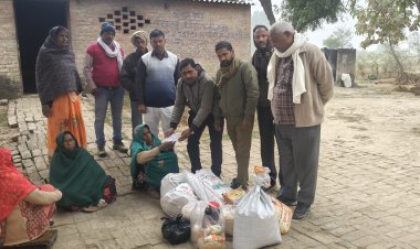 सांसद किशोरी लाल शर्मा की पहल से मृतक मजदूर के परिवार को मिली राहत सामग्री