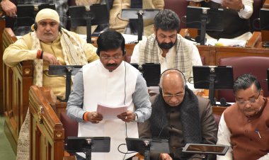 मंत्री नन्दी ने सदन के समक्ष प्रस्तुत किया उत्तर प्रदेश सुगम्य व्यापार प्रावधानों का संशोधन अधिनियम 2025