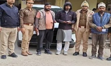 तीन गो तस्कर गिरफ्तार, चार पहिया वाहन बरामद