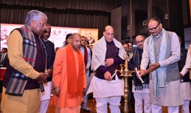 अटल जी भारतीय राजनीति के क्षितिज पर सूर्य की तरह चमकते रहेंगे : राजनाथ सिंह