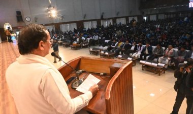 अटलजी लखनऊ के कार्यकर्ताओं के दिलों में बसते हैं: डा.दिनेश शर्मा