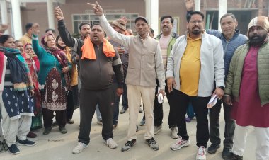 बांग्लादेश में हिंदुओं पर हो रहे अत्याचार के विरुद्ध हिंदू राष्ट्र सेना का प्रदर्शन