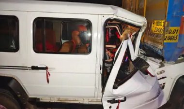 मप्र के मैहर में कंटेनर में पीछे से घुसी श्रद्धालुओं की गाड़ी, चार की मौत व 12 घायल