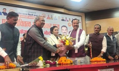 अटल जी ने भाजपा को सिफर से शिखर तक पहुंचाया : केशव प्रसाद मौर्य