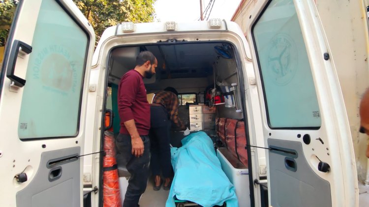 प्रेमी को जमानत मिलने से क्षुब्ध महिला ने खुद को लगाई आग, हालत गम्भीर