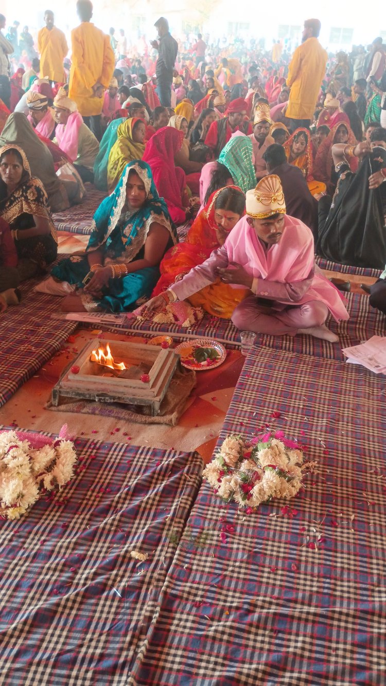 मुख्यमंत्री सामूहिक विवाह योजना में 415 जोड़ों का हुआ विवाह