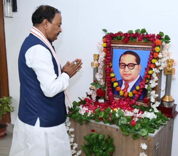 बाबा साहब सार्वकालिक हैं: केशव प्रसाद मौर्य