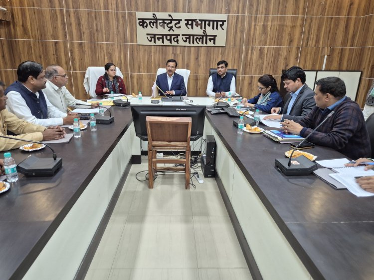 जालाैन की तीनों विधानसभा में एसआईआर का 99.74% कार्य पूरा, प्रशासन ने दलों से मांगा सहयोग