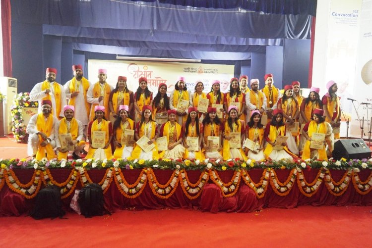 स्नातक होना सीखने का अंत नहीं बल्कि जीवन के एक नए चरण की शुरुआत : डॉ. वी.के. सारस्वत