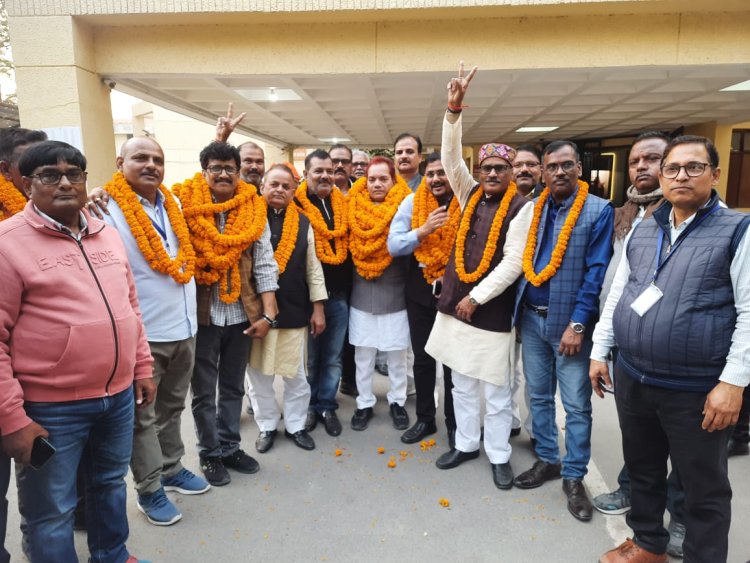 पीयू कर्मचारी संघ के अध्यक्ष वरिंदर यादव एवं महामंत्री बने राधेश्याम सिंह