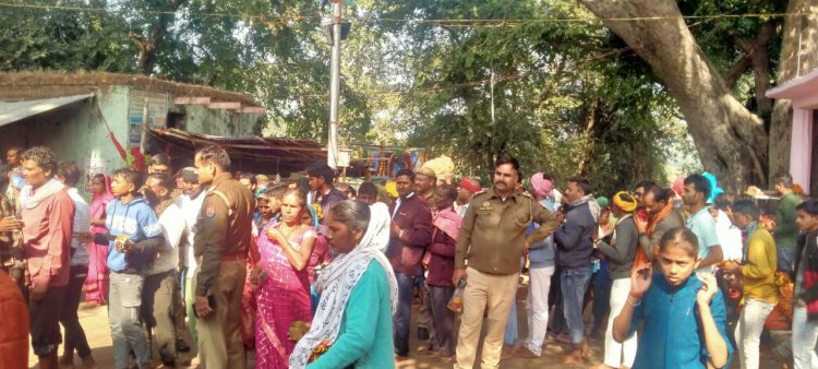 पौष त्रयोदशी पर कोटारनाथ धाम में उमड़ा आस्था का सैलाब, लाखों श्रद्धालुओं ने किए दर्शन