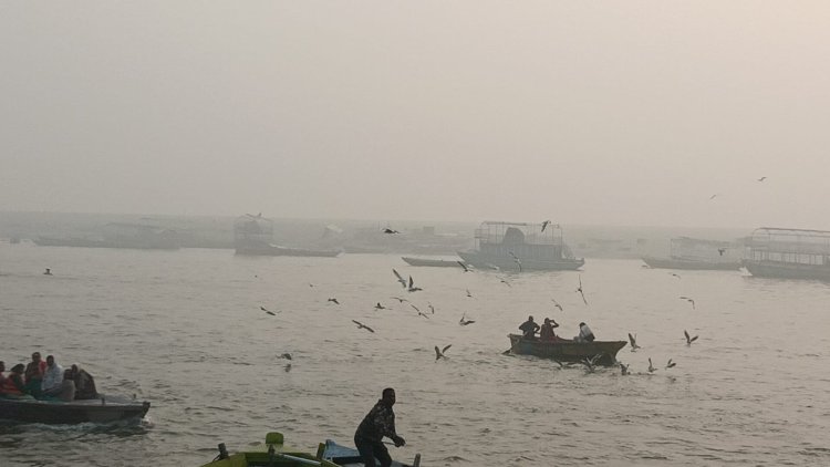 पूर्वांचल में घने कोहरे का असर जारी, वाराणसी समेत कई जिलों में शीतलहर की चुनौती