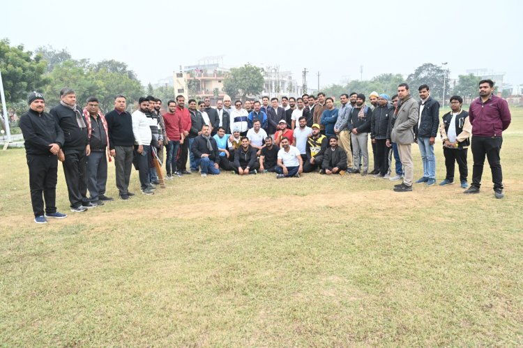 मैत्रीपूर्ण क्रिकेट मैच में एकेटीयू लखनऊ ने भाषा विश्वविद्यालय को 19 रनों से हराया