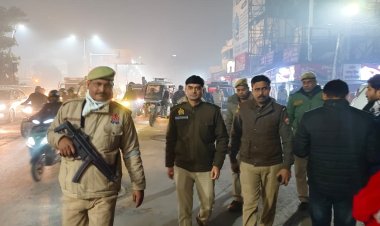 विश्व प्रसिद्ध माघ मेले के पहले स्नान पर्व की सुरक्षा को लेकर रात भर सक्रिय रहे पुलिस अधिकारी