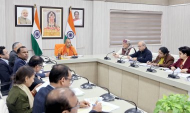 उत्तर प्रदेश में भीषण शीतलहर : 12 वीं तक के सभी विद्यालयों में 5 जनवरी तक अवकाश