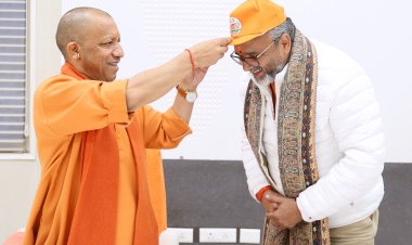 सीएम योगी ने खेल महाकुंभ के सफल आयोजन पर व्यक्त की प्रसन्नता, विधायक भूपेश चौबे को दिया आशीर्वाद