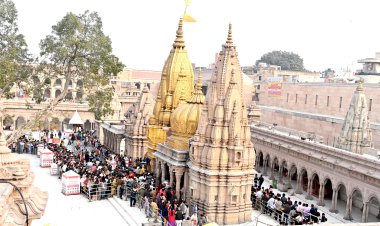 धर्म नगरी काशी के पर्यटन में रिकार्ड वृद्धि, वर्ष 2025 में पहुंचे 7 करोड़ 26 लाख श्रद्धालु