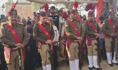 हादसे में घायल उपनिरीक्षक की मृत्यु, राजकीय सम्मान के साथ हुआ अंतिम संस्कार